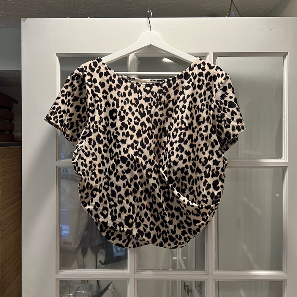 Old navy leopard swim top